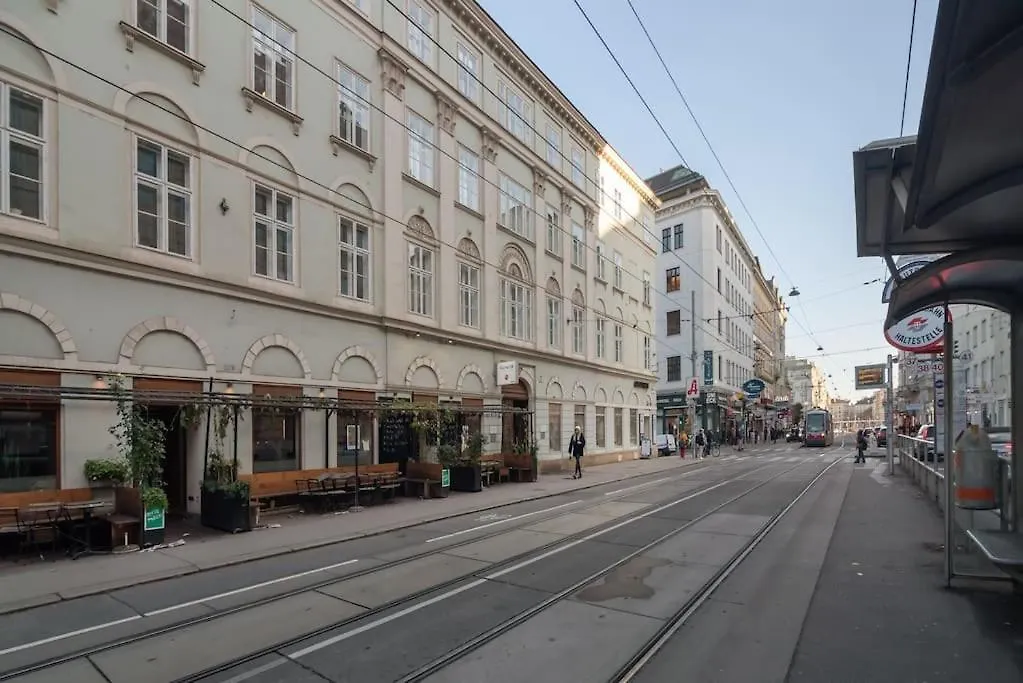 Ruhelage Im Zentrum Nahe Schottentor-Contactless Self-Check-In Wien 0*,  Österreich