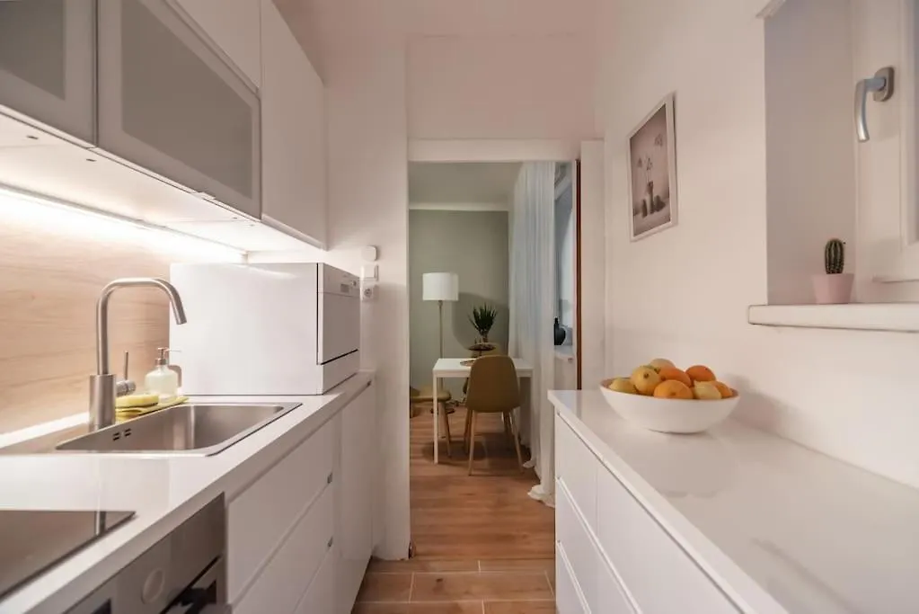 Ruhelage Im Zentrum Nahe Schottentor-Contactless Self-Check-In Wien Apartment